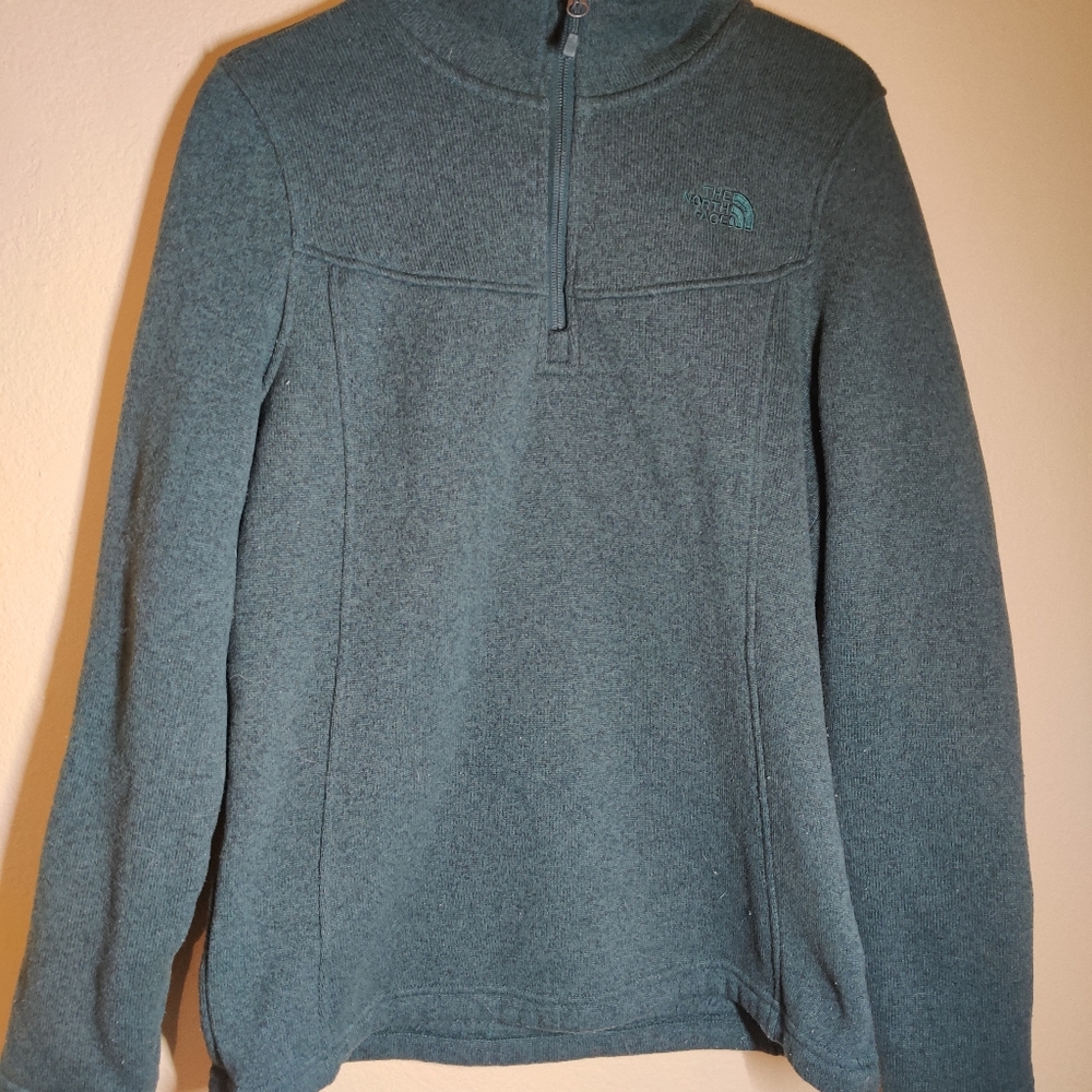 North Face Quarter Zip women's size L